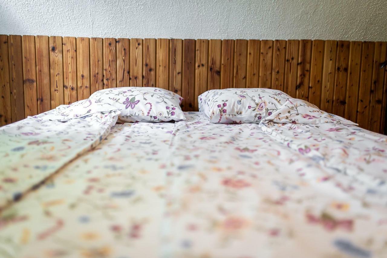 Erlendi Kodumajutus Villa Pärnu Buitenkant foto
